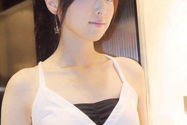 黄桃子养生功效全解析：揭秘神奇水果的神奇之处